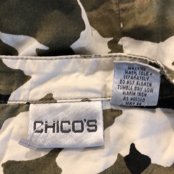 Chico’s (G) camo floral button down shirt size 3  (L) long sleeve with needl… - Picture 11 of 11